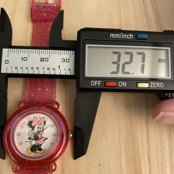 Disney Parks Minnie Mouse Pink Watch New Battery - Picture 2 of 10